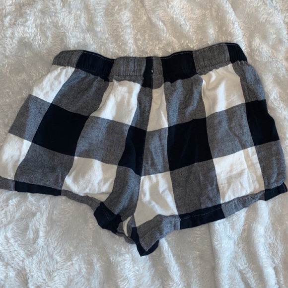 plaid shorts - Picture 3 of 3